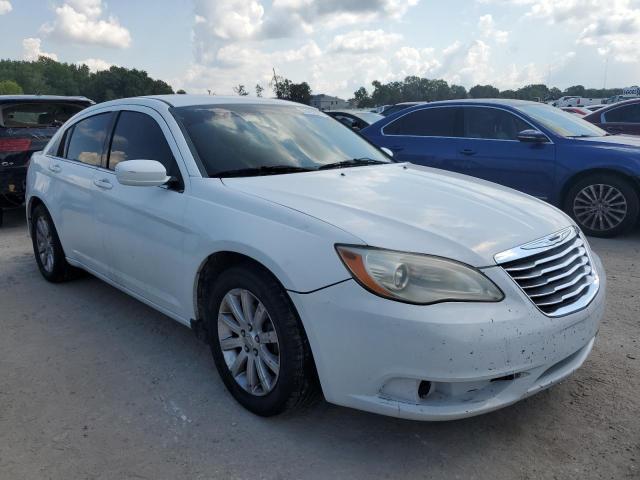 CHRYSLER 200 TOURIN 2013 with VIN 1C3CCBBG1DN731673 - Photo from auction