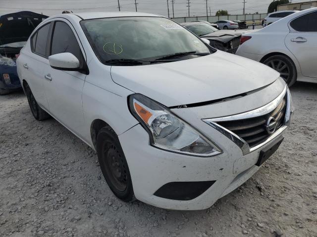 NISSAN VERSA S 2015 with VIN 3N1CN7APXFL853958 - Photo from auction