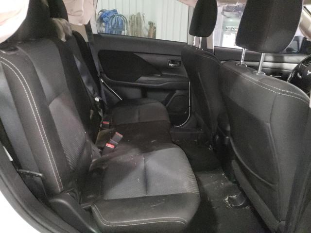صورة رقم 6 من المزاد - 2016 MITSUBISHI OUTLANDER مع VIN JA4AD3A32GZ040437