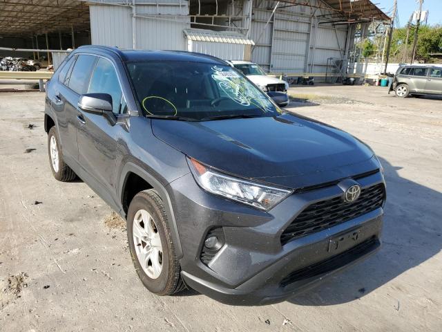 TOYOTA RAV4 XLE 2020 with VIN 2T3W1RFV4LC065563 - Photo from auction