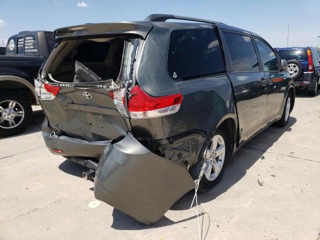 Photo 4 from auction – 2013 TOYOTA SIENNA LE with VIN 5TDKK3DC8DS318976