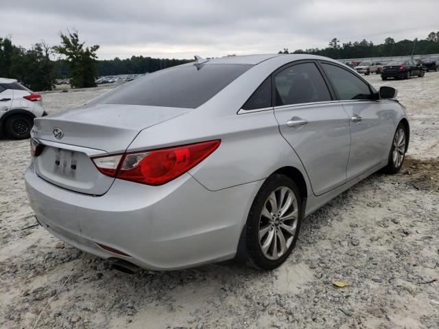 Photo 4 from auction – 2011 HYUNDAI SONATA SE with VIN 5NPEC4AC0BH114065
