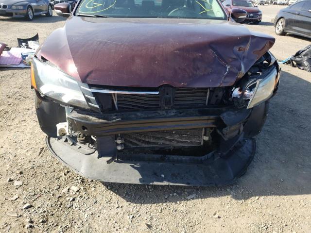 Photo 9 from auction – 2013 VOLKSWAGEN PASSAT S with VIN 1VWAP7A32DC062633