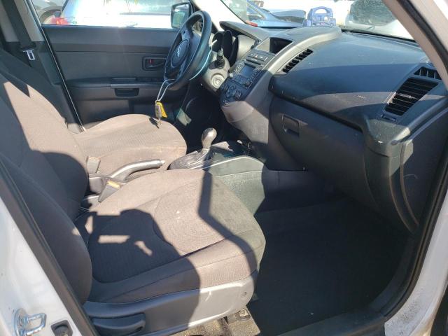 Photo 5 from auction – 2013 KIA SOUL with VIN KNDJT2A53D7531420