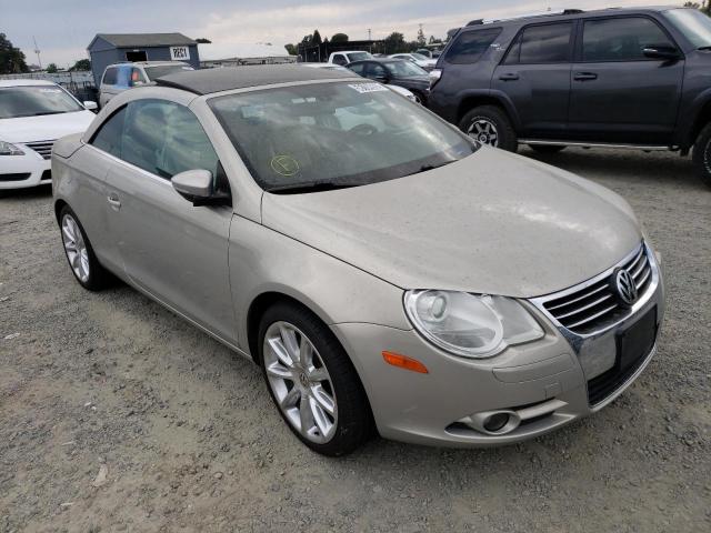 VOLKSWAGEN EOS LUX 2010 with VIN WVWFA7AH0AV015073 - Photo from auction