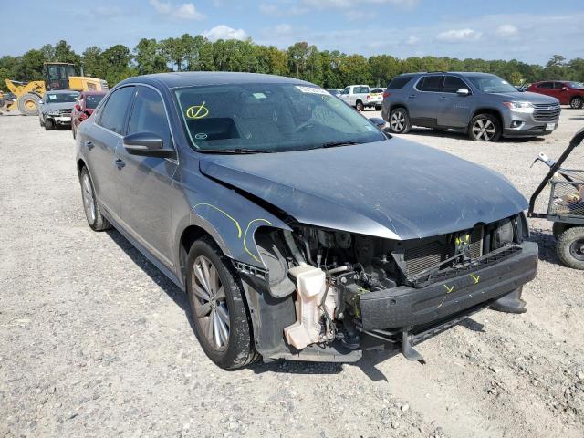VOLKSWAGEN PASSAT SEL 2013 with VIN 1VWCH7A35DC055746 - Photo from auction