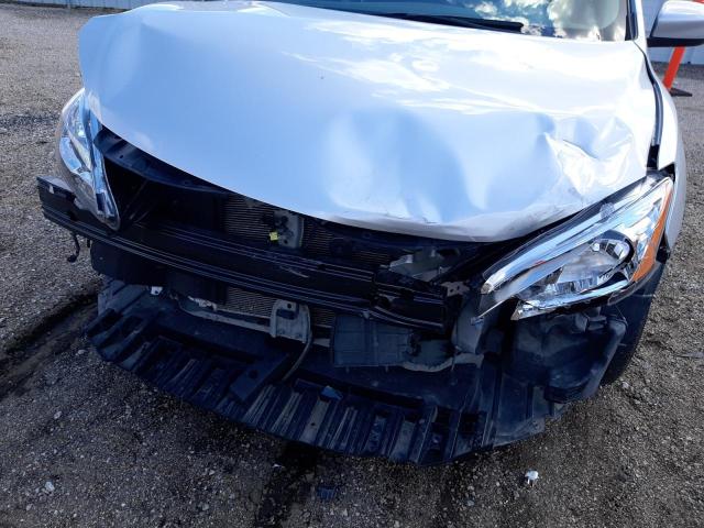 Photo 9 from auction – 2014 NISSAN SENTRA S with VIN 3N1AB7AP2EL613124