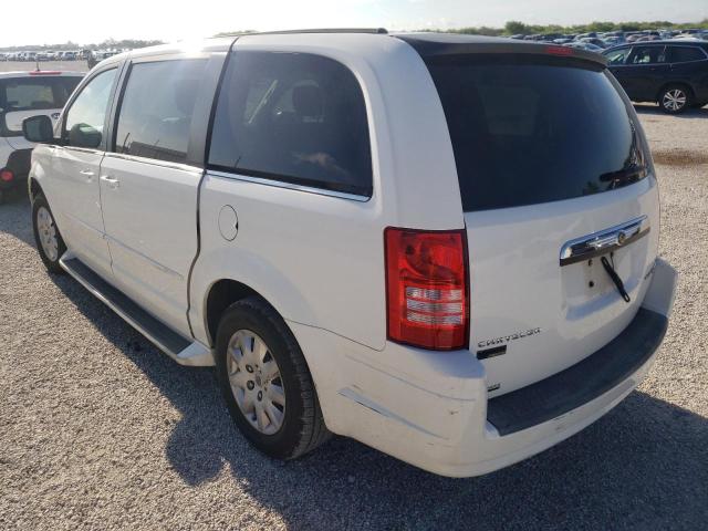 Photo 3 from auction – 2010 CHRYSLER TOWN & COU with VIN 2A4RR4DE6AR137696