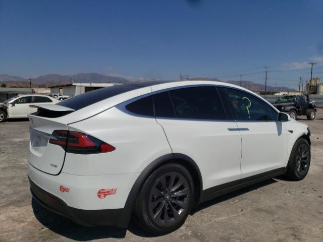 Photo 4 from auction – 2018 TESLA MODEL X with VIN 5YJXCBE22JF109641