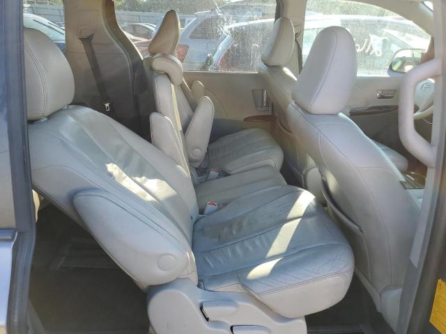 Photo 6 from auction – 2011 TOYOTA SIENNA XLE with VIN 5TDYK3DC1BS080654