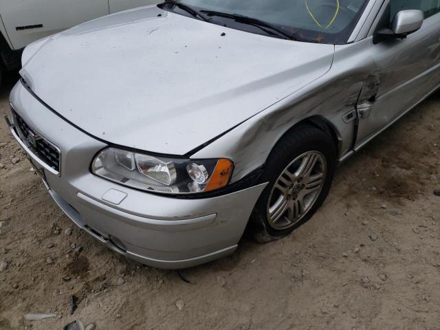 Photo 9 from auction – 2005 VOLVO S60 with VIN YV1RH592552481063