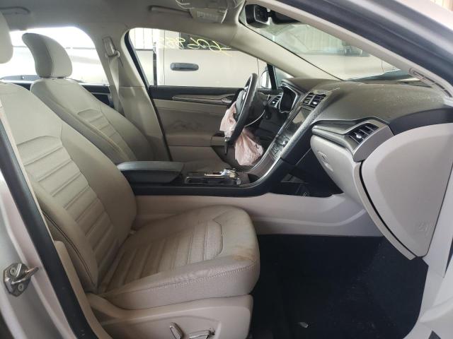 Photo 5 from auction – 2019 FORD FUSION SE with VIN 3FA6P0H71KR137528