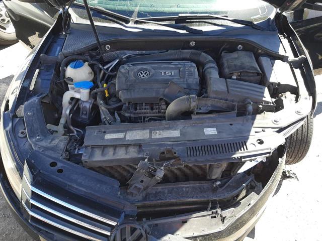 Photo 7 from auction – 2014 VOLKSWAGEN PASSAT S with VIN 1VWAT7A35EC051252