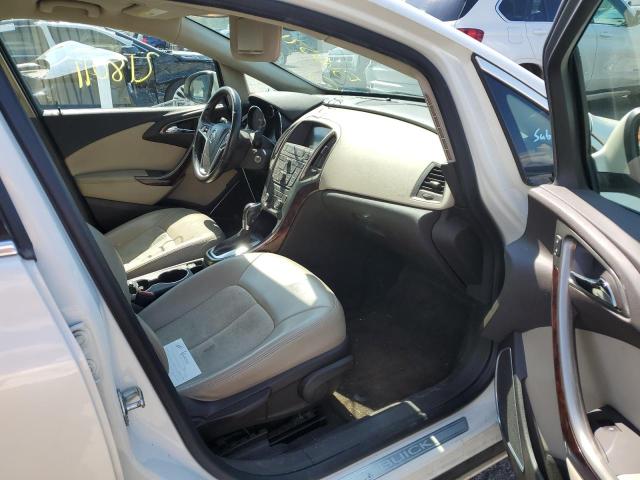 Foto 5 de la subasta – 2013 BUICK VERANO con VIN 1G4PP5SK7D4115775