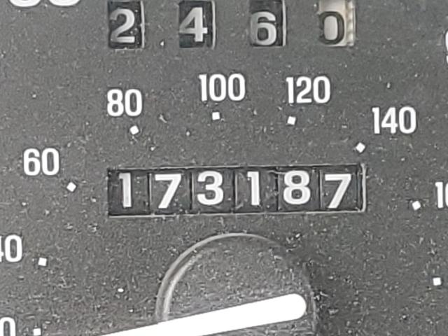Photo 8 from auction – 2000 FORD EXPLORER X with VIN 1FMZU62X6YZC44263