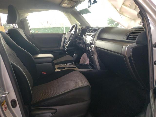 Photo 5 from auction – 2015 TOYOTA 4RUNNER SR with VIN JTEZU5JR5F5099928