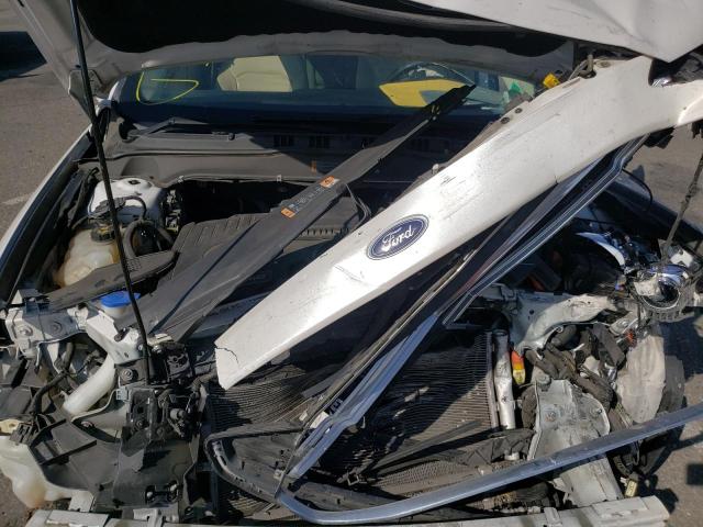 Photo 7 from auction – 2013 FORD FUSION SE with VIN 3FA6P0LU4DR291716