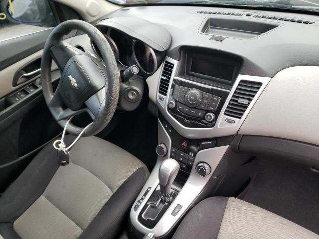 Photo 9 from auction – 2012 CHEVROLET CRUZE LS with VIN 1G1PC5SH2C7409370
