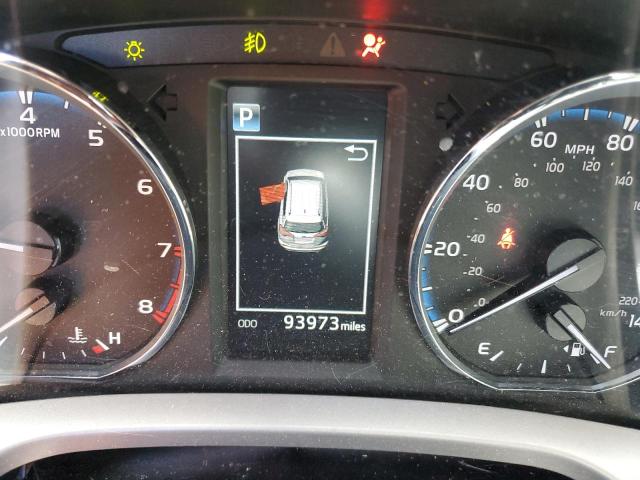 Photo 8 from auction – 2016 TOYOTA RAV4 XLE with VIN JTMRFREV1GJ061456