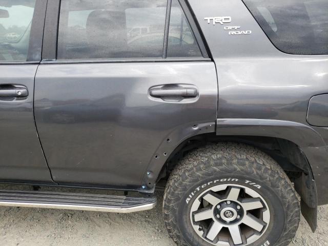 Photo 9 from auction – 2018 TOYOTA 4RUNNER SR with VIN JTEBU5JR1J5580060