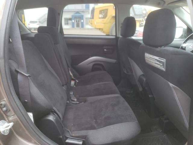 Photo 6 from auction – 2011 MITSUBISHI OUTLANDER with VIN JA4JT3AX5BU610362