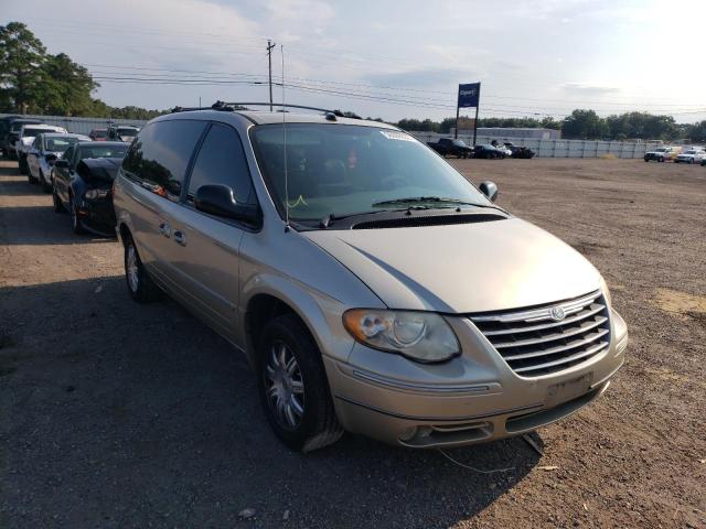 CHRYSLER TOWN & COU 2005 with VIN 2C4GP54L35R511596 - Photo from auction