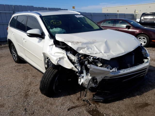 Photo 1 from auction – 2019 TOYOTA HIGHLANDER with VIN 5TDJZRFH6KS617317