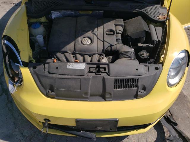 Photo 7 from auction – 2013 VOLKSWAGEN BEETLE with VIN 3VWJX7AT4DM672483