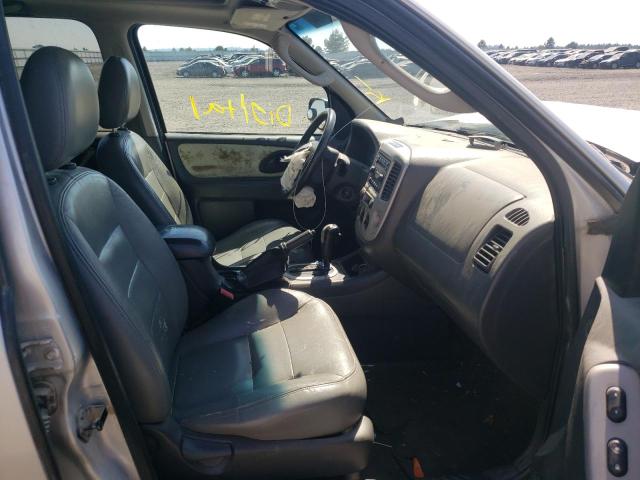 Photo 5 from auction – 2005 FORD ESCAPE XLT with VIN 1FMYU93165KC70244