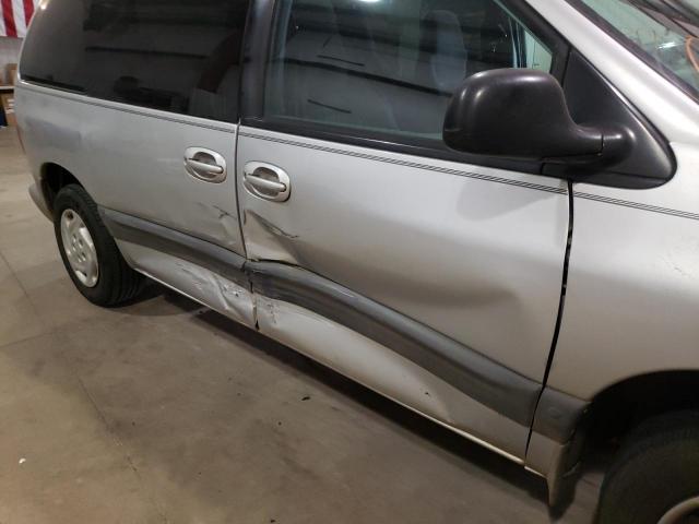 Photo 9 from auction – 2000 DODGE CARAVAN SE with VIN 2B4GP453XYR724037