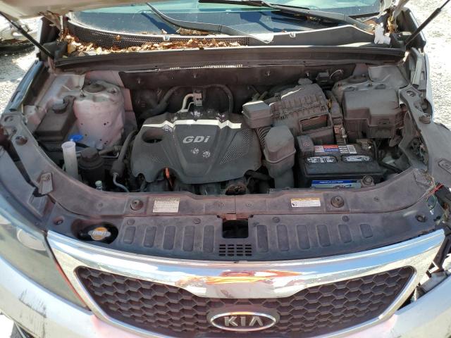 Photo 7 from auction – 2012 KIA SORENTO EX with VIN 5XYKU3A63CG299046