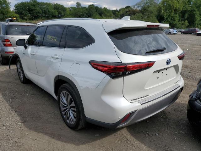 Photo 3 from auction – 2021 TOYOTA HIGHLANDER with VIN 5TDEBRCH4MS033608