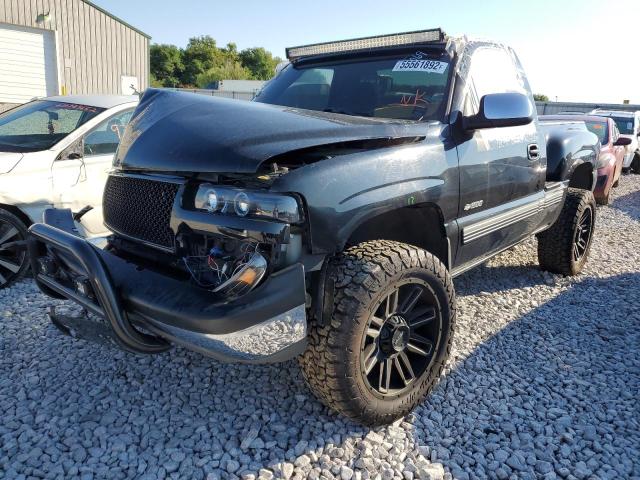 Photo 2 from auction – 2001 CHEVROLET SILVERADO with VIN 1GCEK14T41Z176069