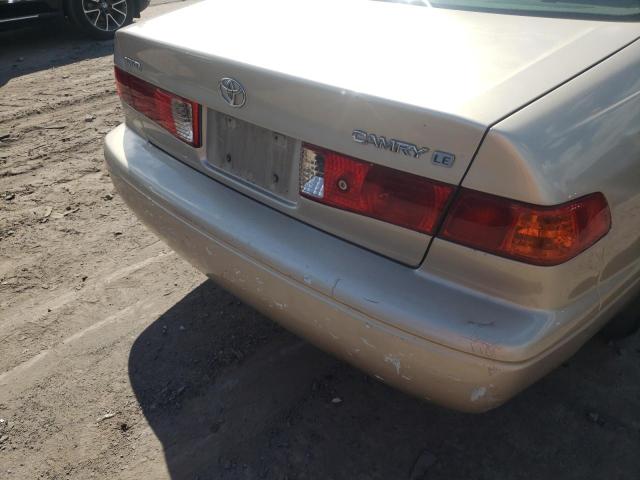 Photo 9 from auction – 2000 TOYOTA CAMRY CE with VIN 4T1BG22K5YU986351