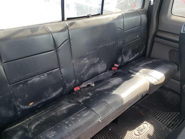 Photo 6 from auction – 2004 FORD F350 SUPER with VIN 1FTWX32L54EA33034