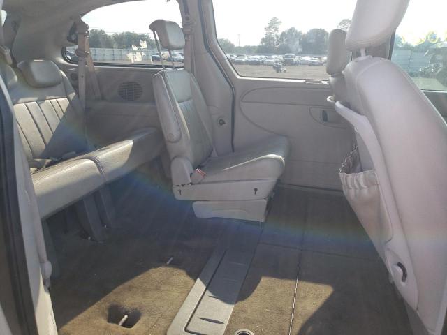 Photo 6 from auction – 2005 CHRYSLER TOWN & COU with VIN 2C4GP54L35R511596