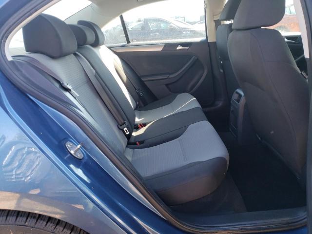 Photo 6 from auction – 2017 VOLKSWAGEN JETTA S with VIN 3VW2B7AJ1HM207621