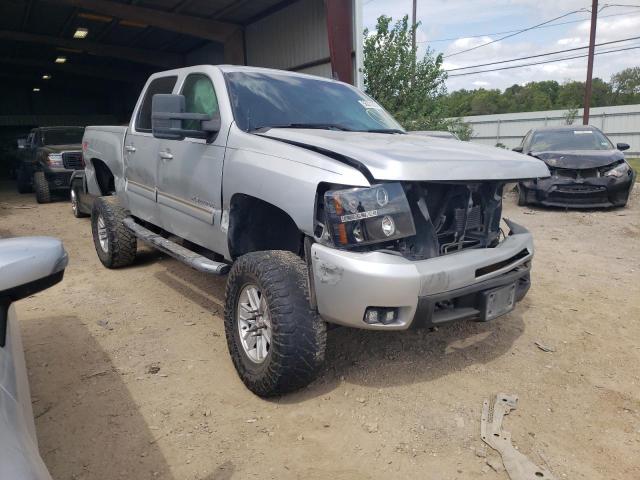 CHEVROLET SILVERADO 2010 with VIN 3GCRKTE20AG109228 - Photo from auction