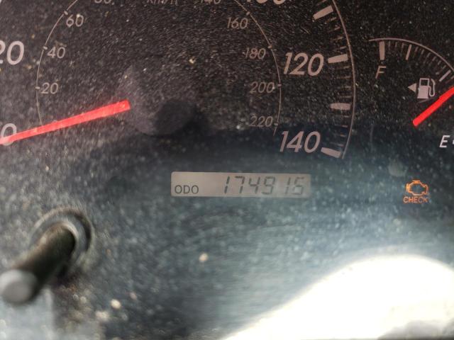 Photo 8 from auction – 2005 TOYOTA CAMRY LE with VIN 4T1BE32K25U521839