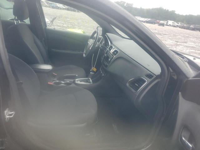 Photo 5 from auction – 2013 CHRYSLER 200 TOURIN with VIN 1C3CCBBB3DN579920