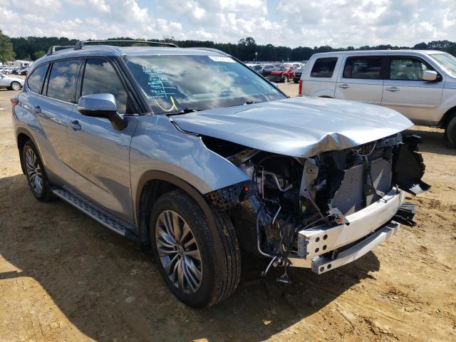 TOYOTA HIGHLANDER 2021 with VIN 5TDFZRAH8MS078814 - Photo from auction