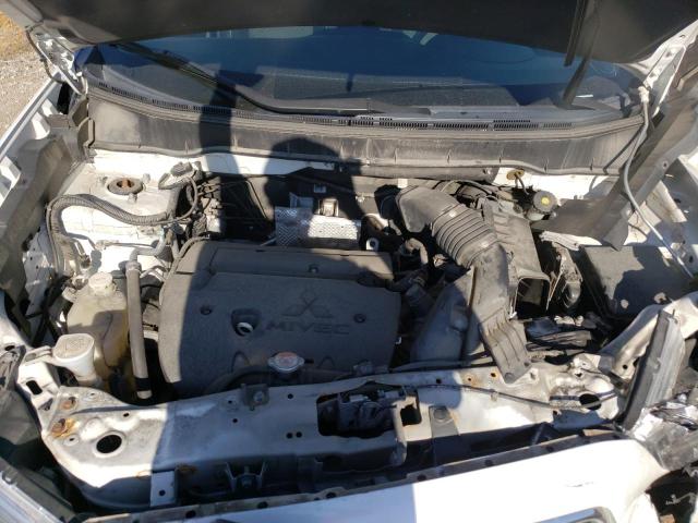 Photo 7 from auction – 2014 MITSUBISHI OUTLANDER with VIN 4A4AP4AU9EE025961
