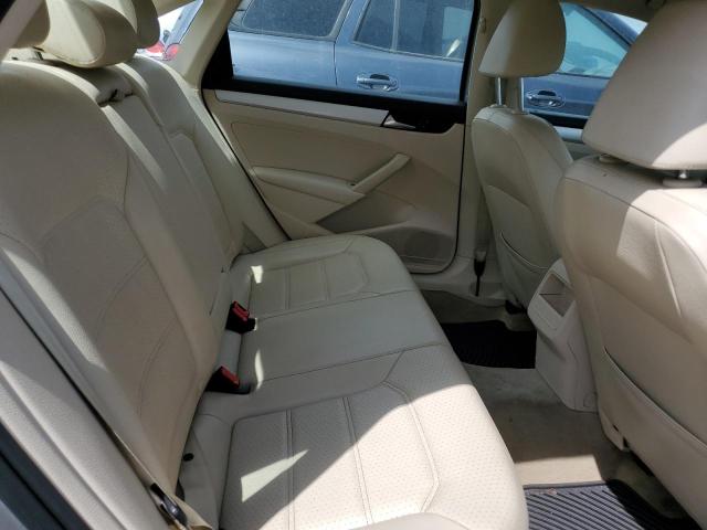 Photo 6 from auction – 2012 VOLKSWAGEN PASSAT with VIN 1VWBP7A38CC043670