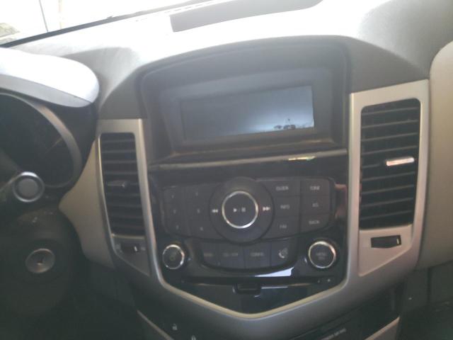 Photo 9 from auction – 2012 CHEVROLET CRUZE LS with VIN 1G1PC5SH2C7371929