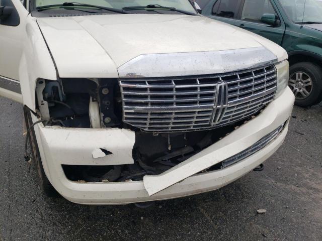 Photo 9 from auction – 2008 LINCOLN NAVIGATOR with VIN 5LMFU27568LJ07598