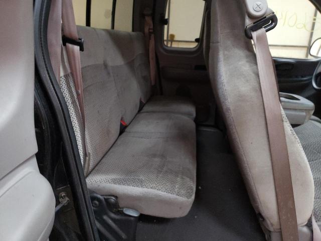 Photo 6 from auction – 2000 FORD F150 with VIN 1FTRX18L7YNC05613