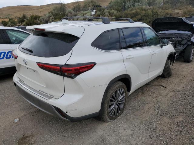 Photo 4 from auction – 2021 TOYOTA HIGHLANDER with VIN 5TDFZRBH3MS119669