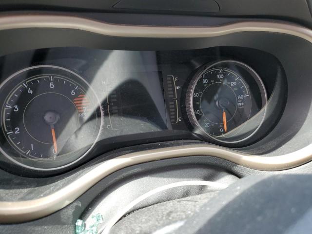 Photo 8 from auction – 2018 JEEP CHEROKEE L with VIN 1C4PJLCB5JD556471