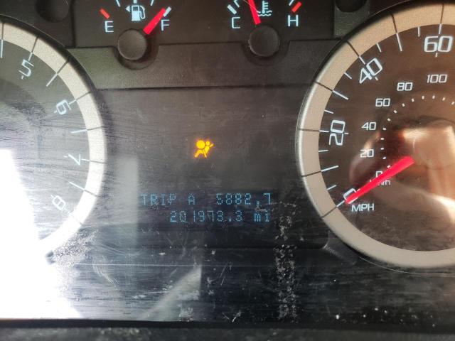 Photo 8 from auction – 2010 FORD ESCAPE XLT with VIN 1FMCU0DG6AKD01625
