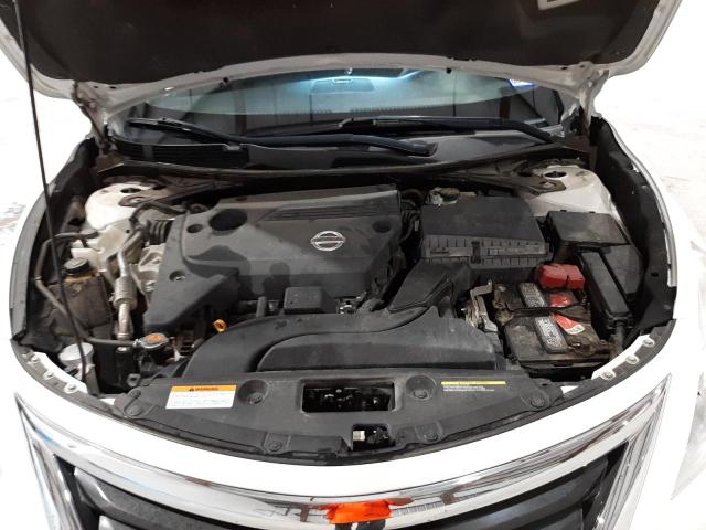 Photo 7 from auction – 2015 NISSAN ALTIMA 2.5 with VIN 1N4AL3AP4FN877942